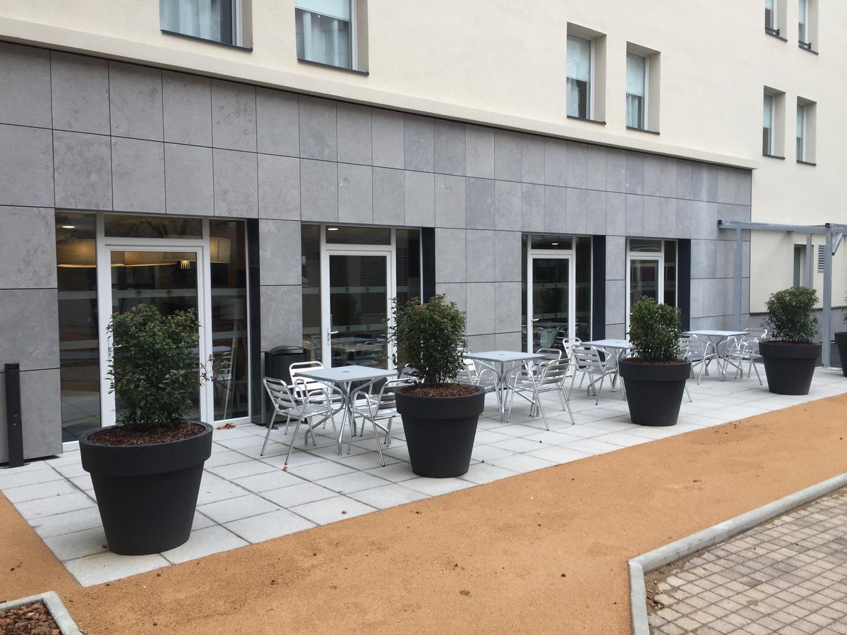 B&B Hotel Lyon Caluire Cite Internationale Exterior photo